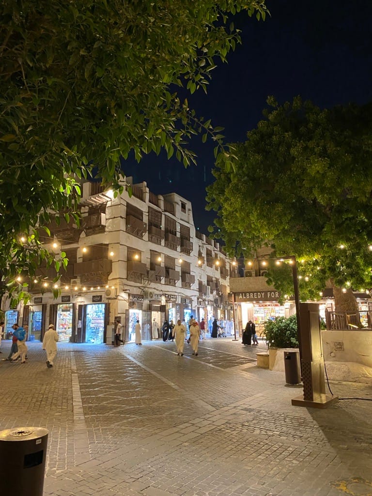 Image: People walking around downtown Jeddah in the evening, image by BOP Consulting